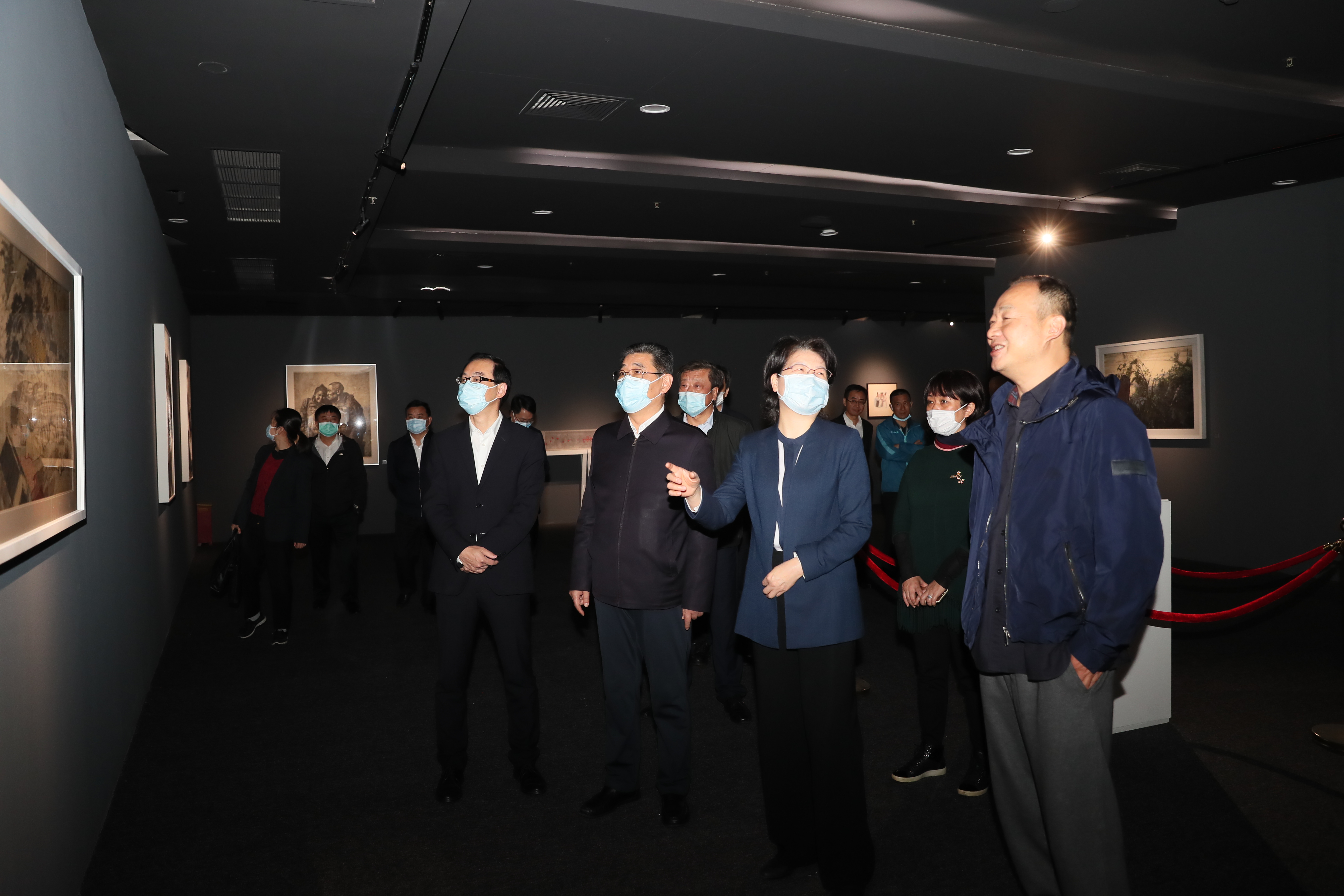 副省長肖菊華來公司調研(圖5)